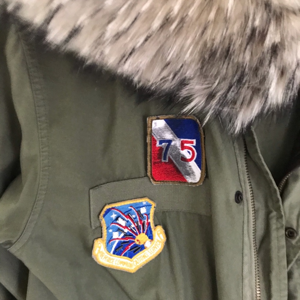 Mr & Mrs Italy parka coat - Picture 2 of 11